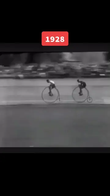 Bicycle race 1928 #History #fyp #cycling #cyclinglife #pennyfarthing #sporthisto