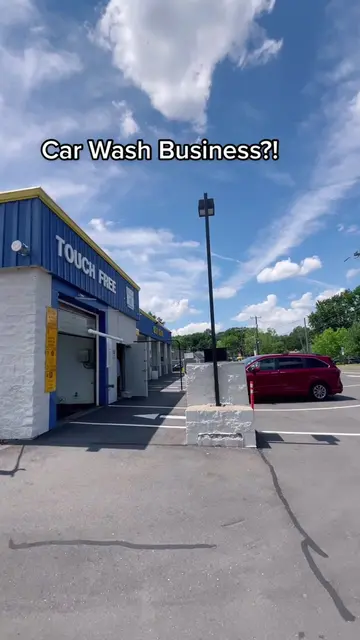 Do you think a car wash is a recession-proof business? #business #sidehustle #en
