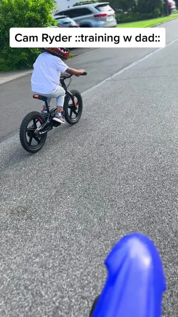 How he ask me for some shit then start beefing lol #22motowerks #Eazy22 #Motorcy