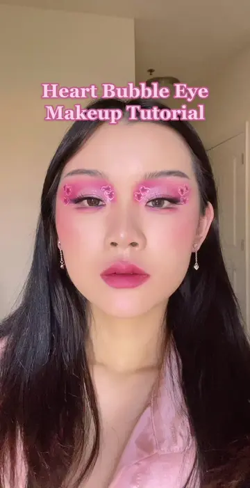 stores already have vday merch out so don’t “it’s too early for valentine’s day 