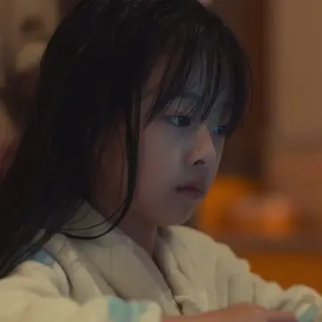 how do she know who’s imposter or not in among us 😭 #kdrama #theglory #theglory