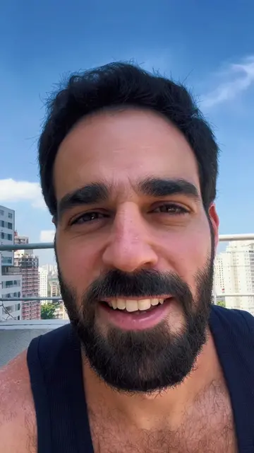 Truque pra fotografar a Lua com seu iPhone. O segredo é usar a função video e fo