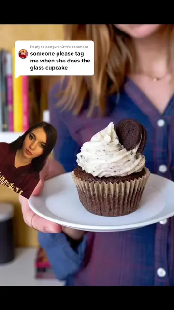 Replying to @pengwen314 GLASS CUPCAKES (special shoutout to rpg monger for teach