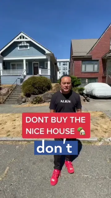 Stitch w/ @thachn Dont buy the nice house🙅🏼 turn a $1.2m ugly house into a $3.