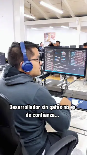 Esperen… 😨😨😨 #laboral #desarrollador #wiedii #fypシ #foryou #humor 
