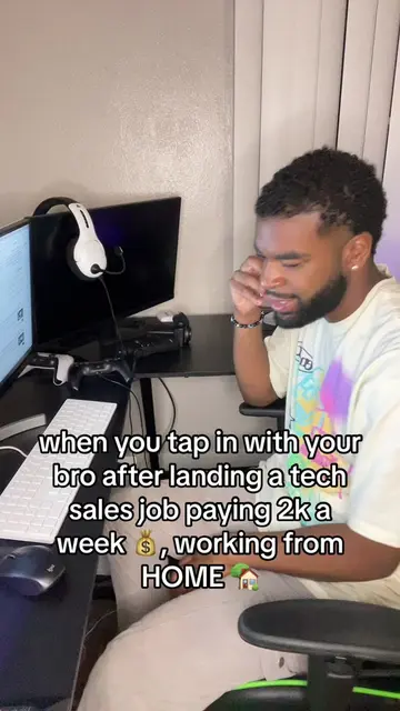 He did the same thing, now we grinding together 🤞🏾 #howtoworkfromhome2023 #tec