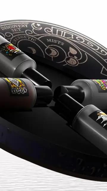 Wield the magic of our four energy-altering room mists in one set. The Sage & Sa