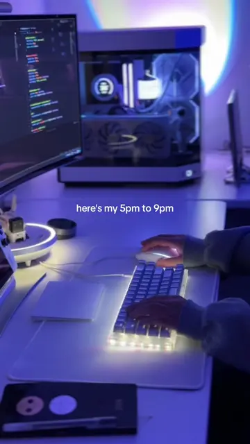 #dayinmylife : after hours coding, gaming & decomposing 🕹️ #fyp #techtok #softw