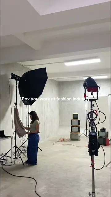Buat yang suka bertanya-tanya Geulis itu kantor apa, yesss betul kita adalah mod
