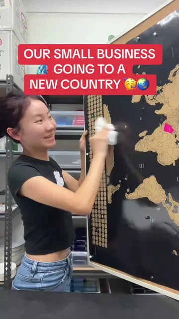 Scratch a new country with us! 🇦🇺✈️🇦🇹 #packingorders #scratchmap #worldmap #