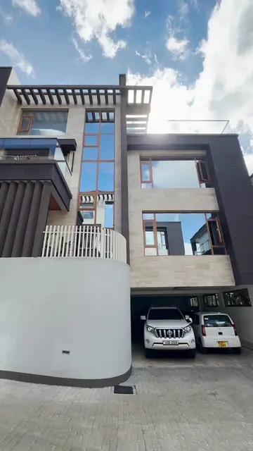 Realtors can relate. Some clients ain't loyal 😂 #Gerryvillehomes #nairobihighen