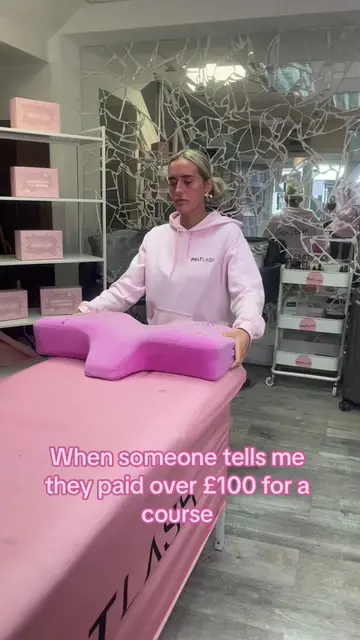 Its like thanks goving all over again😂💕 all courses are £20.00 ALWAYS✨💞 #lash