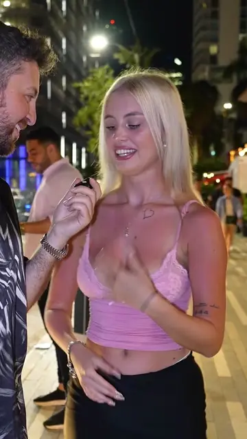 Smartest girl in the US #streetinterview #publicinterview #manonthestreet 