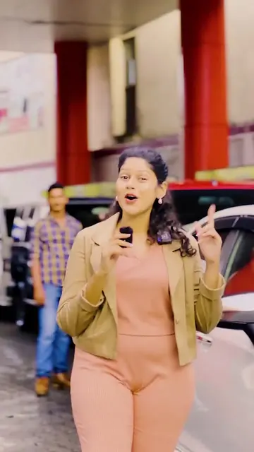 ආයෙත් පෙට්‍රල් පොලිමක්ද? 🥴 #foryou #trending #laugas_Car_Care_X #srilanka 🎥 @S
