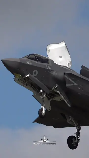 #f35 #lockheedmartin #f35lightning #raf #f35b #fighter #fighterjet #royal #airfo