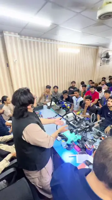 Mobile repairing course #mobilerepairing #mobilerepairingcourse #foryou 