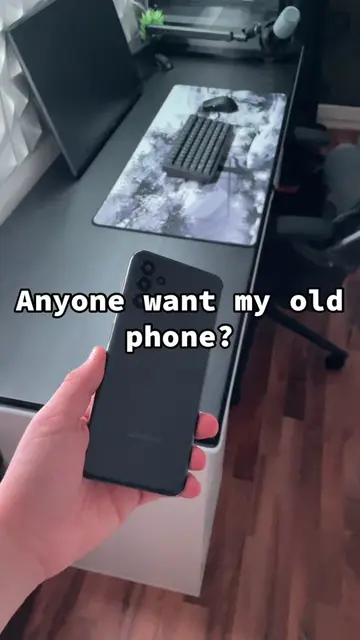 An old samsung anyone-? #fyp #fyyy #blacksetup #viral #viralvideo #setup #clean 