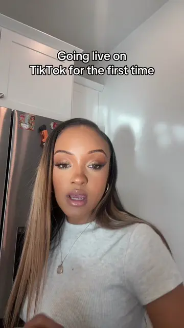 I’m going live for the first time at 8:30 😬How did your first live go? Any tips