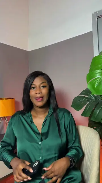 On me demande souvent 📱 “Quel téléphone utilises-tu pour filmer tes vidéos ?” M