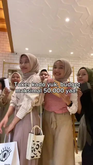 Tuker kado akhir tahun budget maksimal 50.000, tapi yang terakhir out of the box