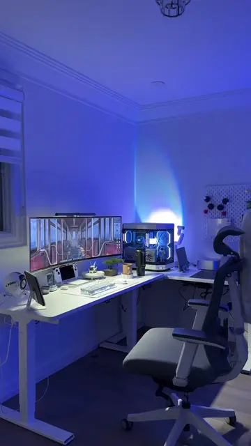 im on IG too since tiktok getting b&nn3d 🤝 #codingtok #softwareengineer #techto