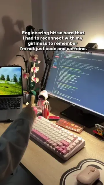 if you know you know 🥲 sorry for my wrapped arm 🫢  #codingmotivation #computer