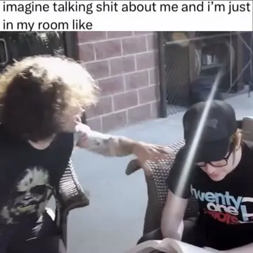 #falloutboy #panicatthedisco #brendonurie #ryanross #petewentz #andyhurley #joet