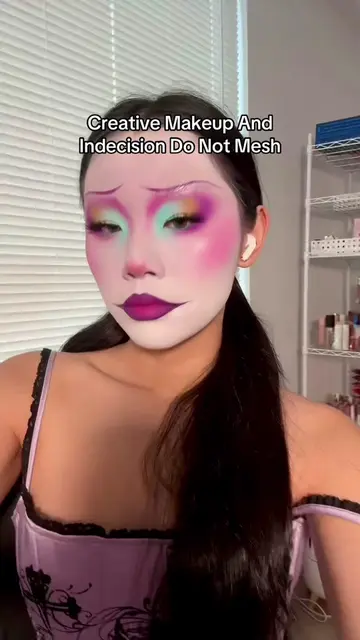 DOING makeup is relaxing, DECIDING on what makeup to do and use is stressful 😣 