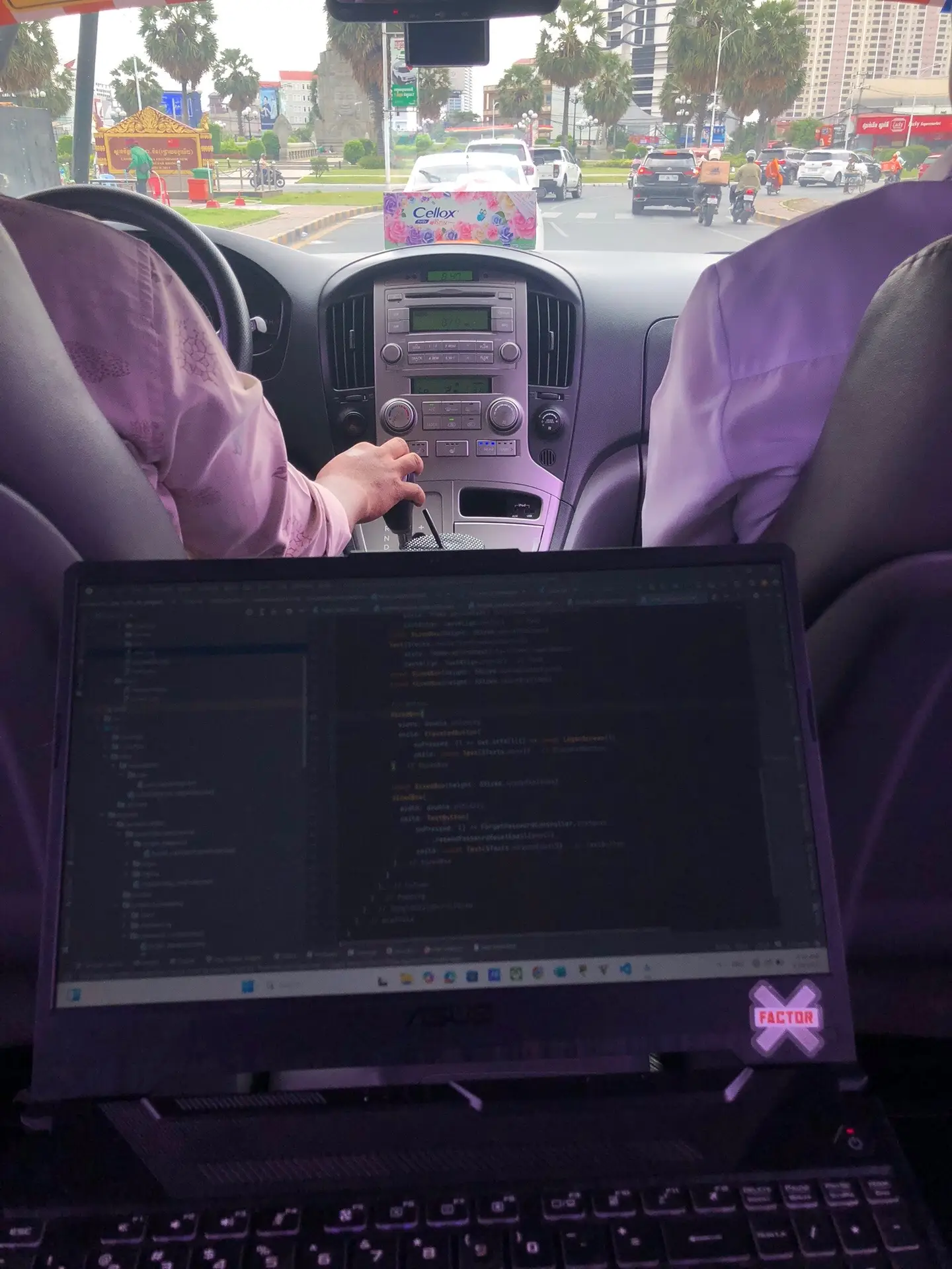 Working day and learning day 👨‍💻 #appdevelopment #flutter #webdevelopment #com