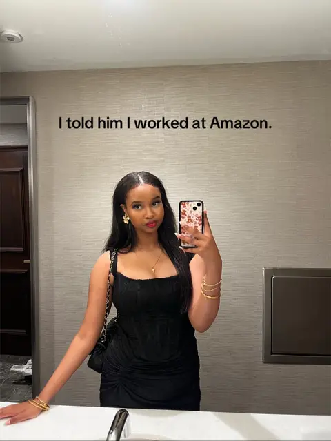 hmu for referrals :)  #year2 #girlswhocode #somalitiktok #faang #amazonintern #s