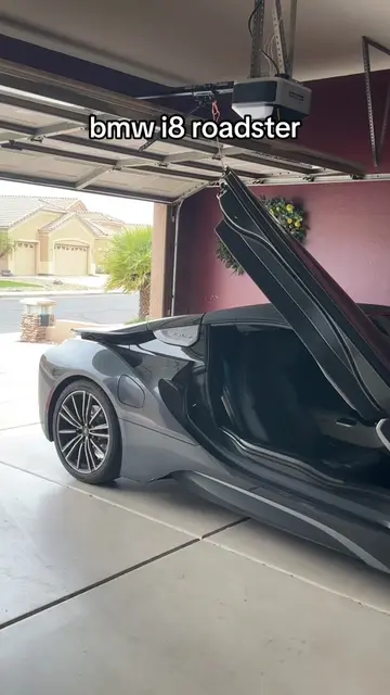 fav things about my bmw i8 — what car should I get next though?#moneytok #cars #