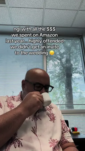 Damn Jeff…I thought we were cool smh #amazon #wedding #bezos 