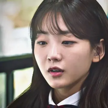 #headoverheels#headoverheelsedit#choiyihyun#chooyoungwoo#parkseongah#baegyeonu#k