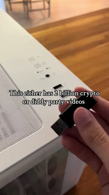 Ik it’s a headphone dongle #viral #techtok 