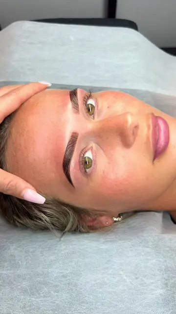 This tend but with brows ✨ #browartist #browlamination #fyp #fürdich #browlift #