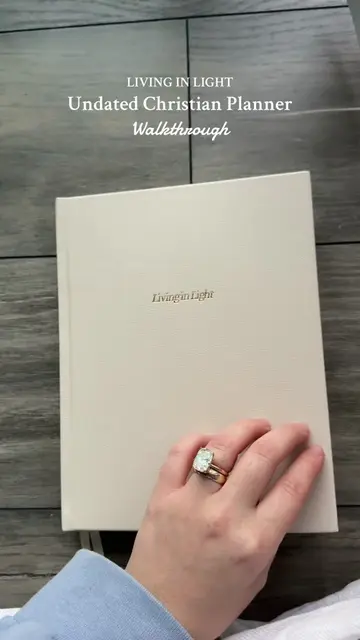 The inside pages of our undated Christian planner and 5 different covers to choo