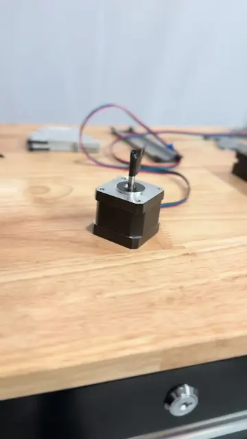 How to Control Stepper Motors! #Science #engineering #electronics #robotics #ard