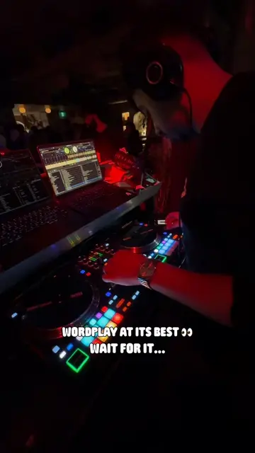 Bro looked at me like: YOU SEE WHAT I DID THERE?! 🤣 #dj #music #hiphop #clubdj 