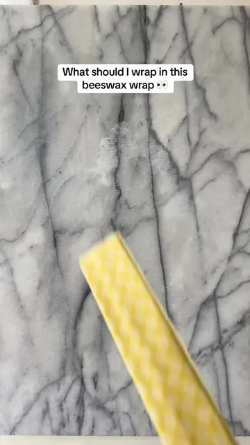 Wait til the end for the sound of it being poured in 🤩✨ #asmr #beeswaxwrap #foo