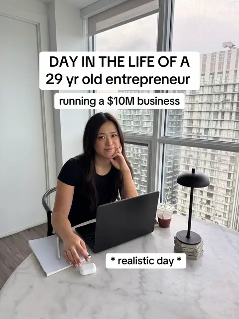 Realistic day that includes cafe, working at my desk for most of it lol, and a f