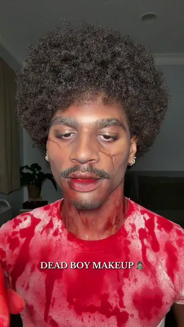 last minute costume? here’s easy halloween makeup 👻 #halloween #zombie #hallowe