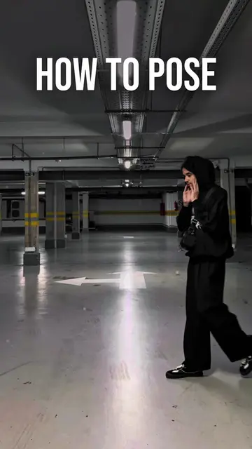 How to pose if you're non-photogenic? Outfit details: Hoodie & pants: @HOWSS  Ba