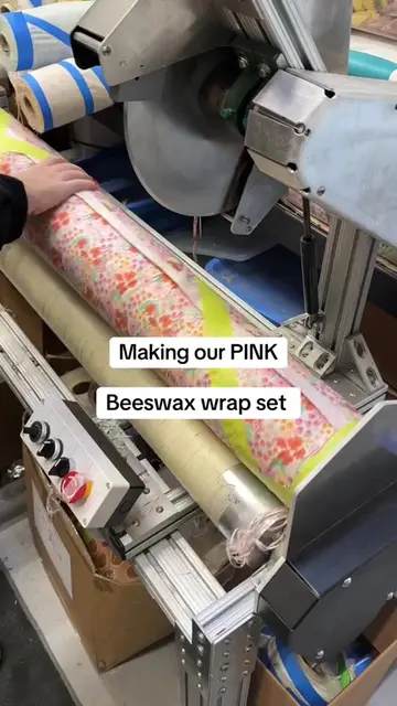 The whole set at the end!? 😍😍 #asmr #beeswaxwraps #SmallBusiness 