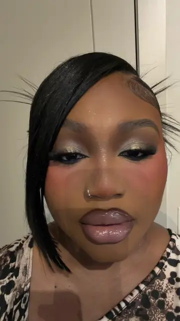 Yall favorite MUA🙈♥️ #softglam #makeup #atlmua #Tellsmakeup 