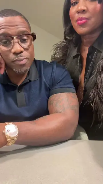 I love her shenanigans #couplegoals #creatorsearchinsights 