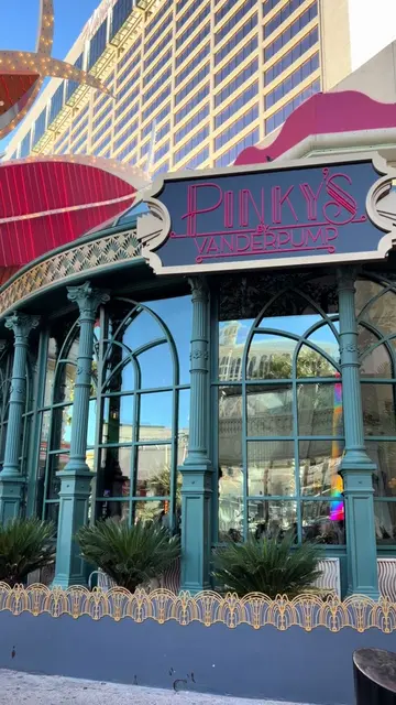 #pinkys #pinkysbyvanderpump #lasvegas #flamingo #flamingolasvegas 