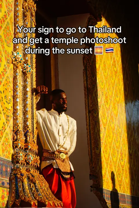 Temples during the sunset hit different #thailand #temple #bangkok #phuket  📸 @