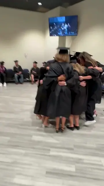 At Penn Foster’s graduation, you can awkwardly film reels and walk the stage. 😚