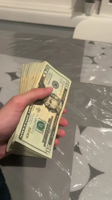 #money #real #motivation #moneytok #rich 