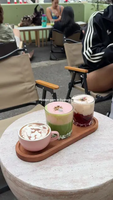 Most delicious coffee and matchas! 🍵☕️ 📍 Jibbi Coffee Roasters, Surry Hills  #